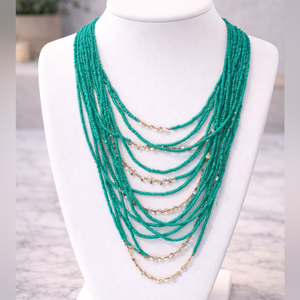 Sugarfix A Multi Strand Seen Bead Necklace 12$